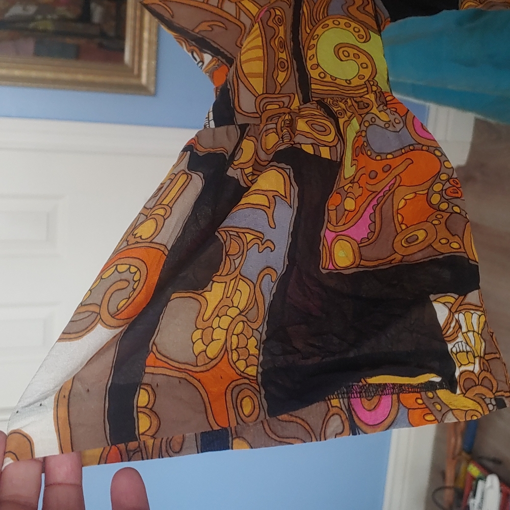 Trina Turk Silk size 4 Dress. - Picture 4 of 7